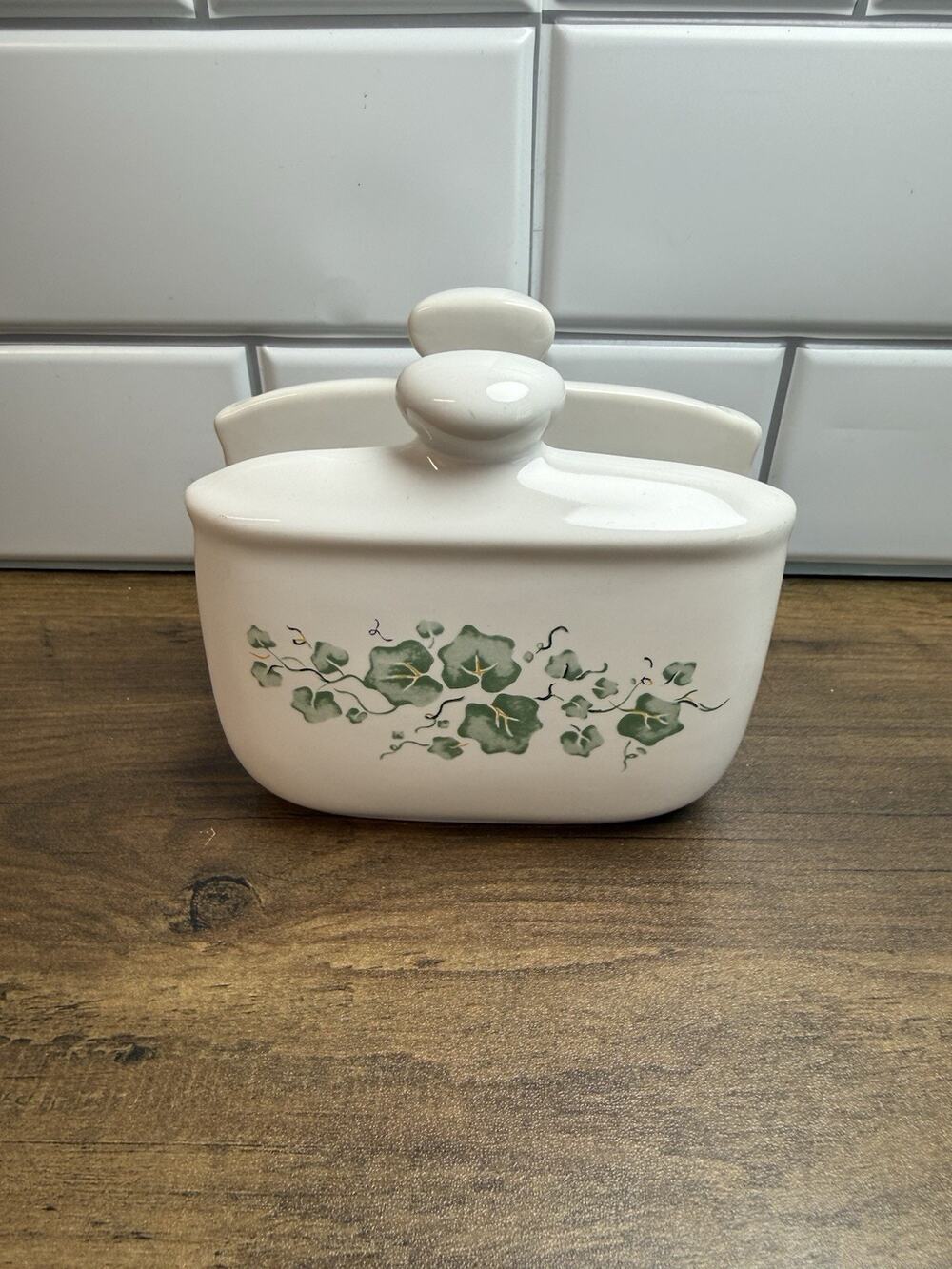 Jay Import Company Ivy Ceramic Napkin Holder White Green Leaves New
